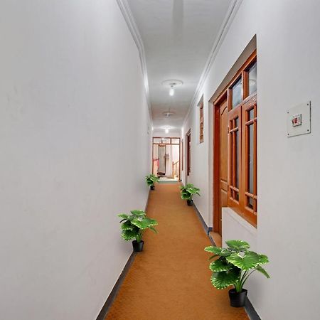 Super Oyo Capital O 91600 The Village Classic Hotel And Restaurant Srīnagar 外观 照片