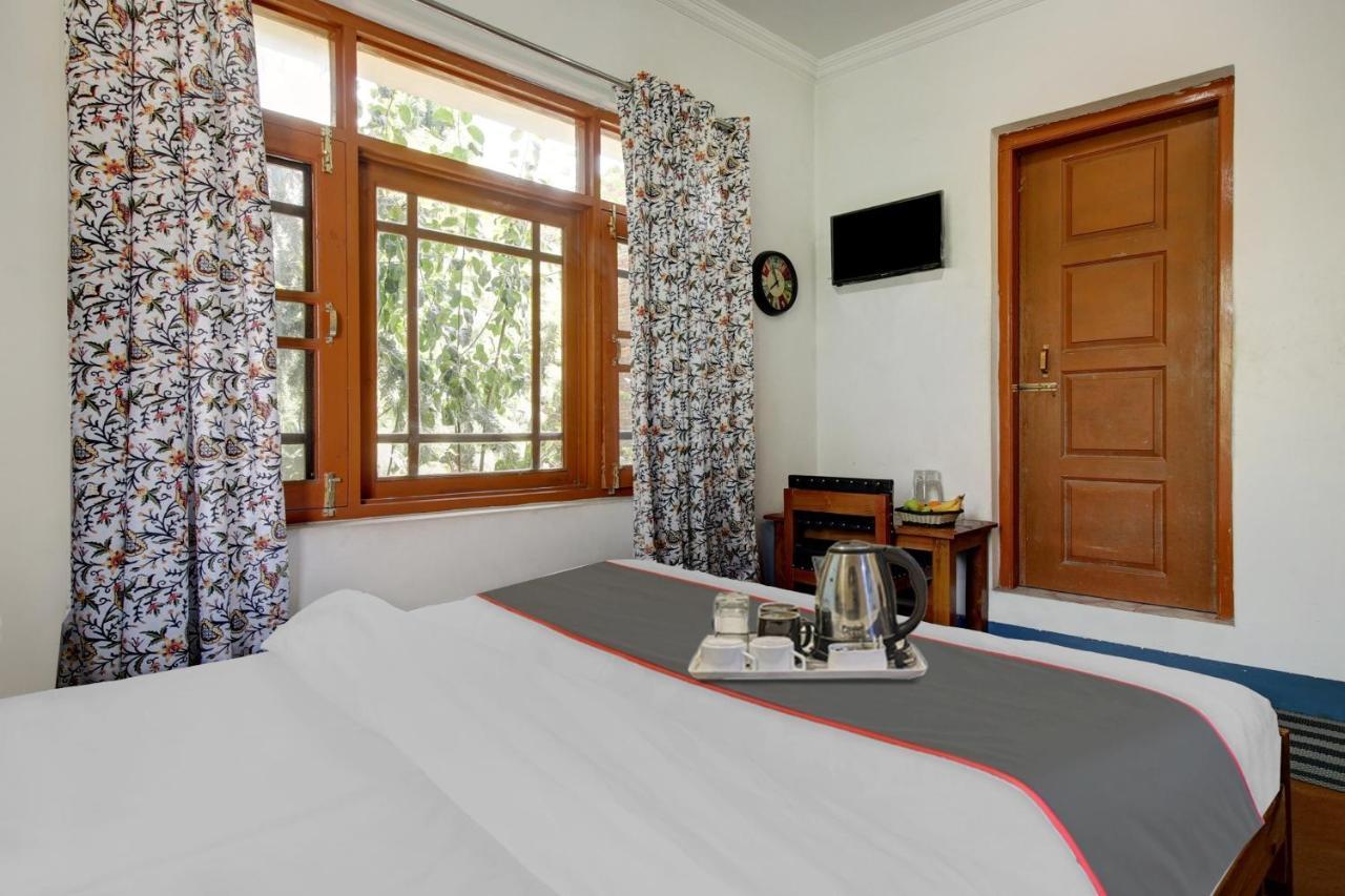 Super Oyo Capital O 91600 The Village Classic Hotel And Restaurant Srīnagar 外观 照片